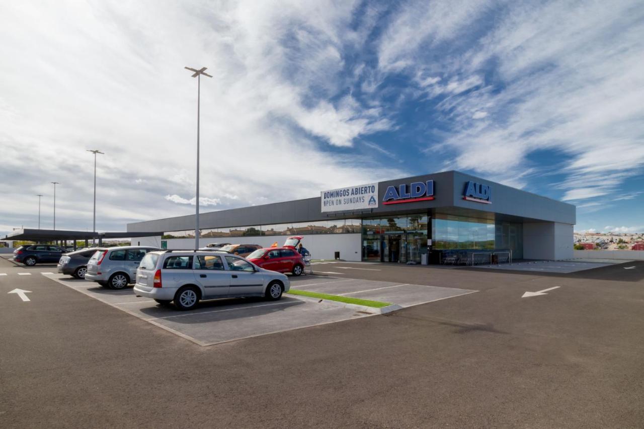 High Tech Villa Navia Spanien Orihuela Exterior photo