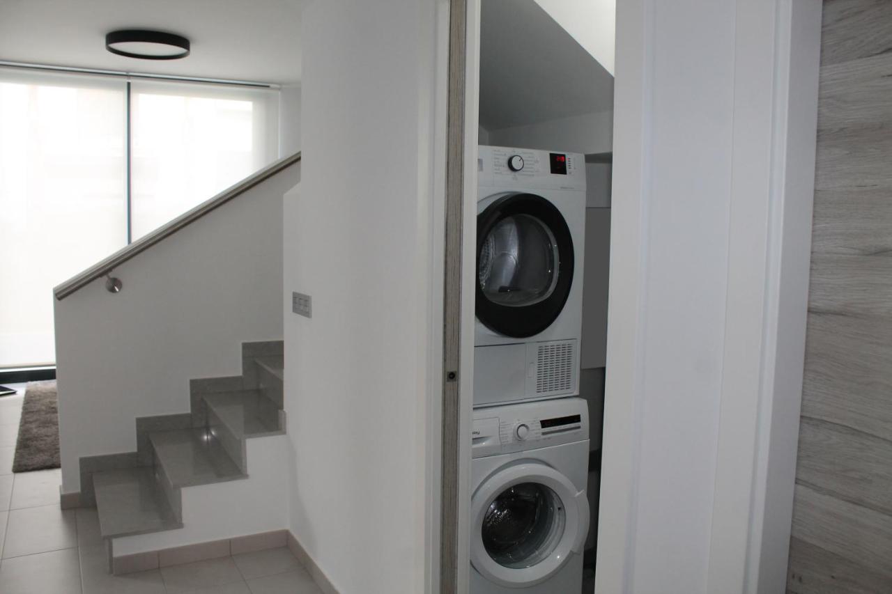 High Tech Villa Navia Spanien Orihuela Exterior photo